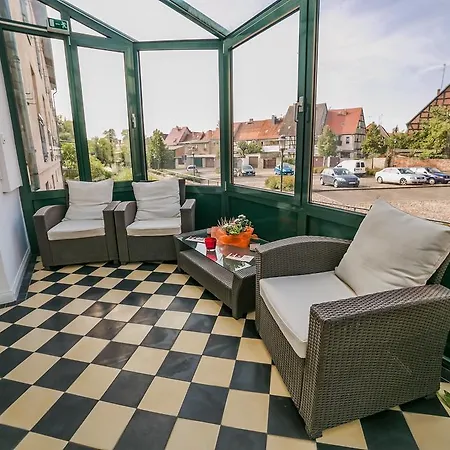& Restaurant 