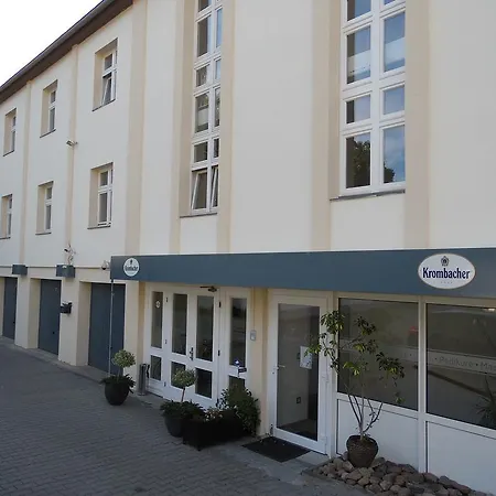 מלון & Restaurant 