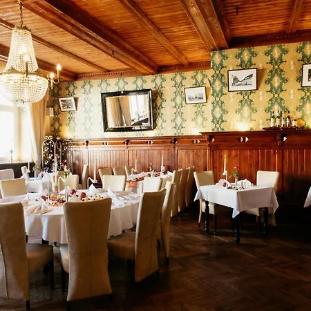 & Restaurant 