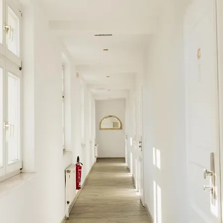 מלון & Restaurant 