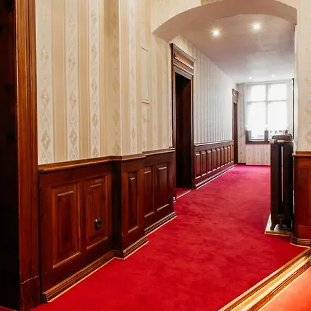 מלון & Restaurant 