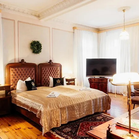 מלון & Restaurant 